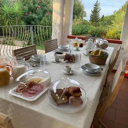 Hideaway Haven Bed & Breakfast
